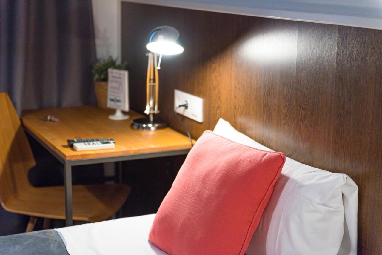 Hostel Coimpact Coliving Bruc Barcelona Zewnętrze zdjęcie